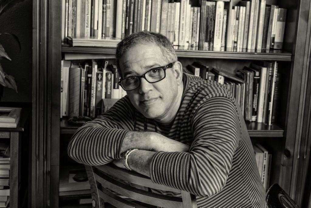 Matías Iturbides, autor de El tejado de enfrente
