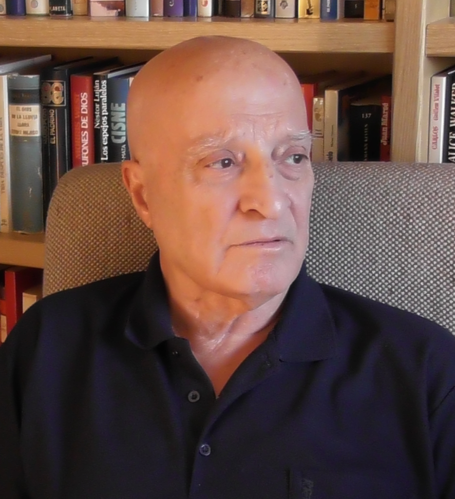 Entrevista con Vicente Martín Crespo, autor de «Casa Trona»