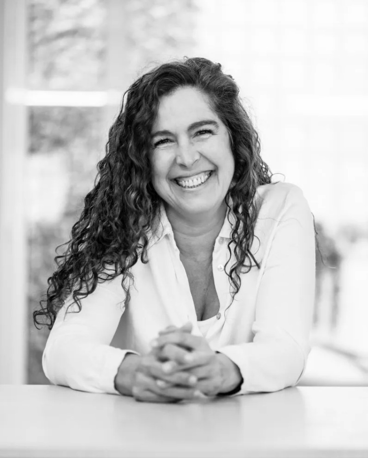 Entrevista a Natalia Gómez del Pozuelo, autora de «Hipolina Quitamiedos»